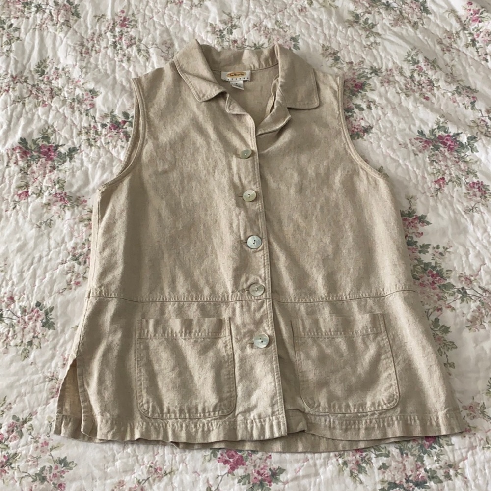 Natural Linen Blend Button Down Sleeveless Shirt